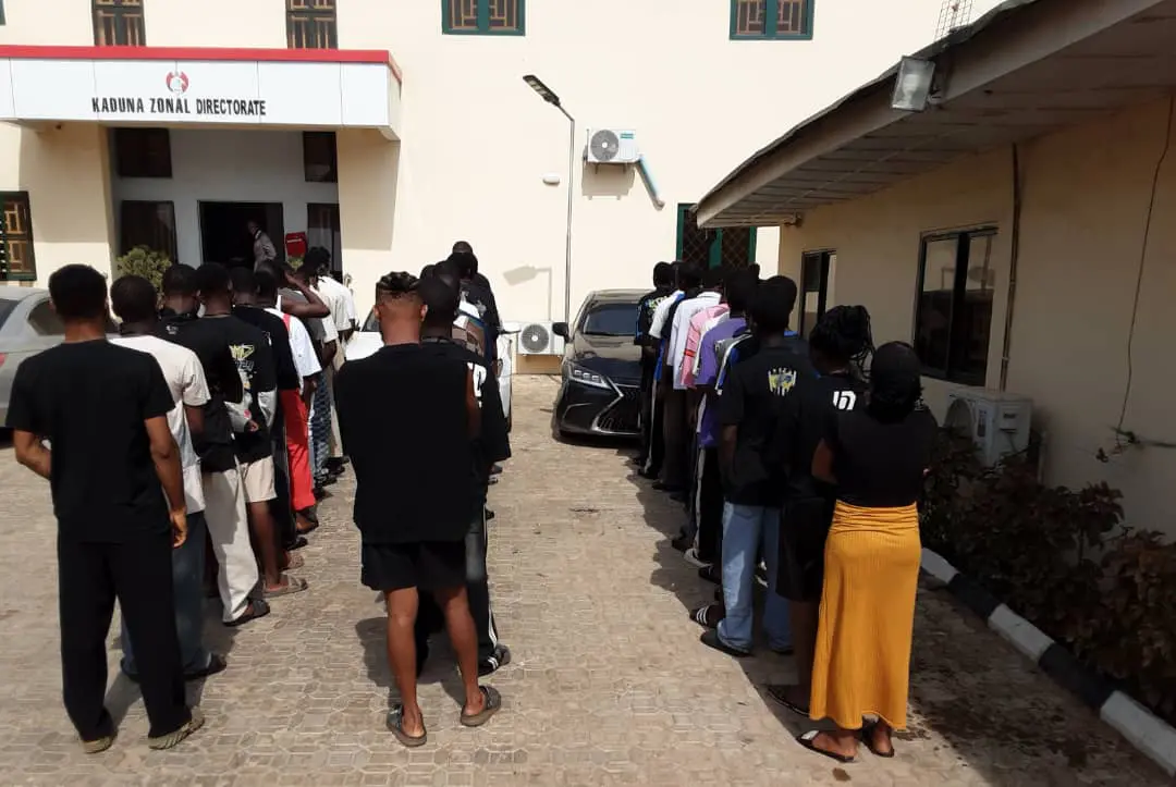 EFCC apprehends 40 alleged online scammers in Niger.