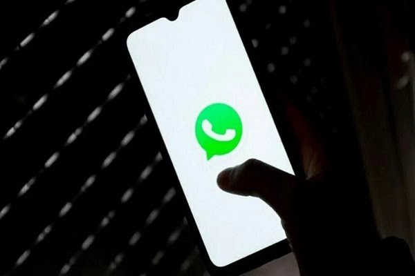 Phones that will no longer support WhatsApp in 2025.