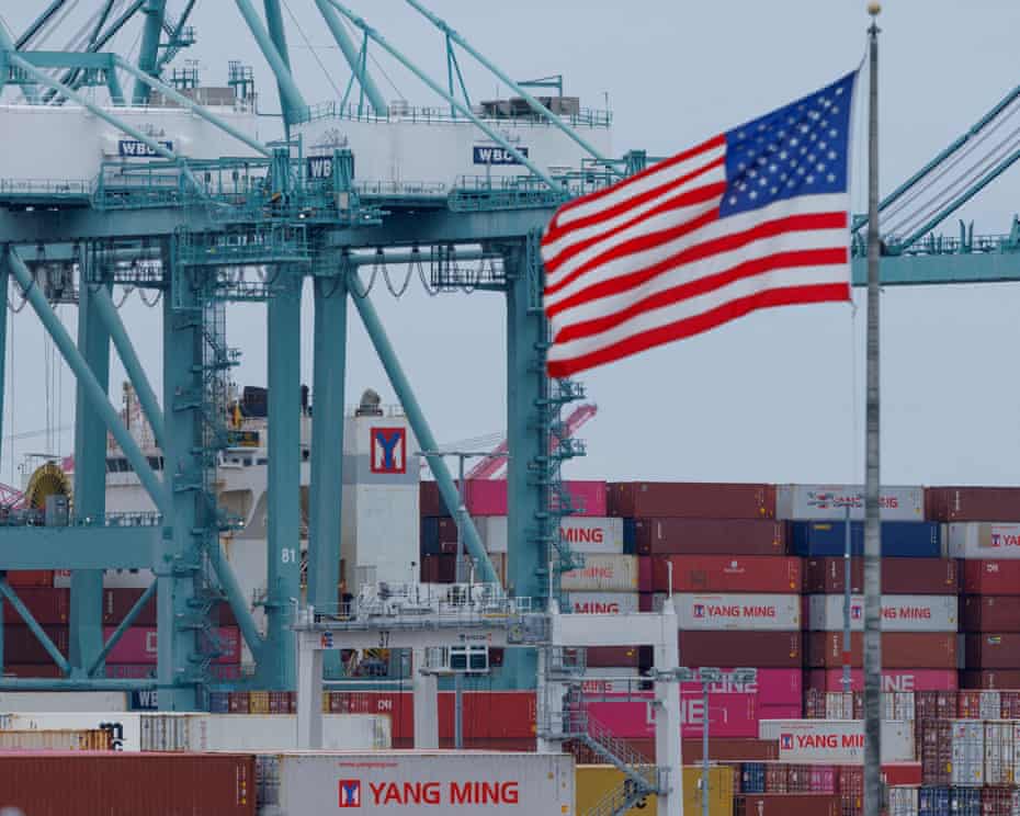 US Court Blocks Trump’s Tariffs, Raising Questions on Trade Policies.