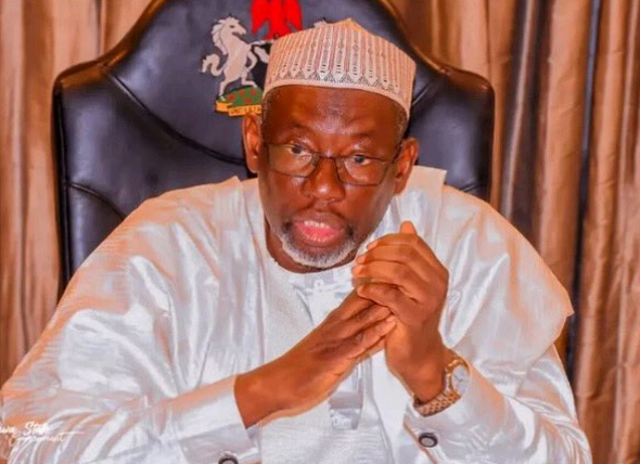 Governor Namadi Pays Tribute to Late Aminu Dantata.
