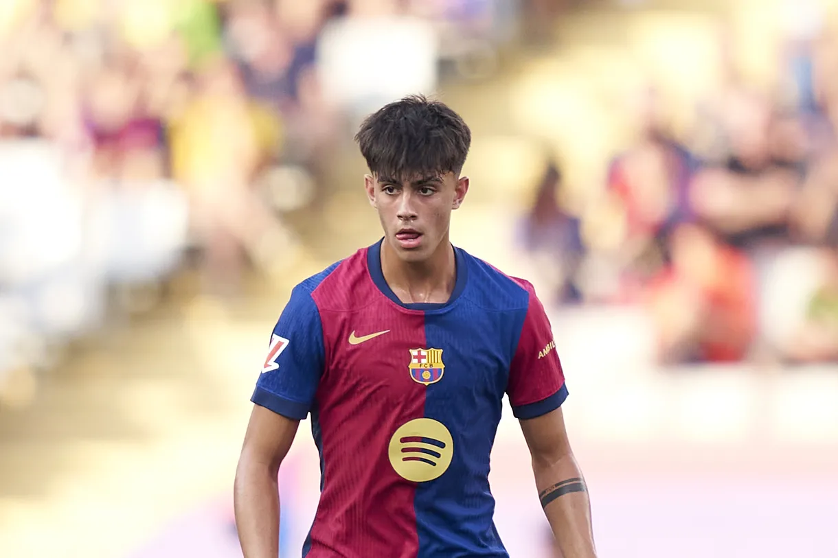 Barcelona’s Marc Bernal Responds Gracefully to Nico Williams’ Contract Renewal.